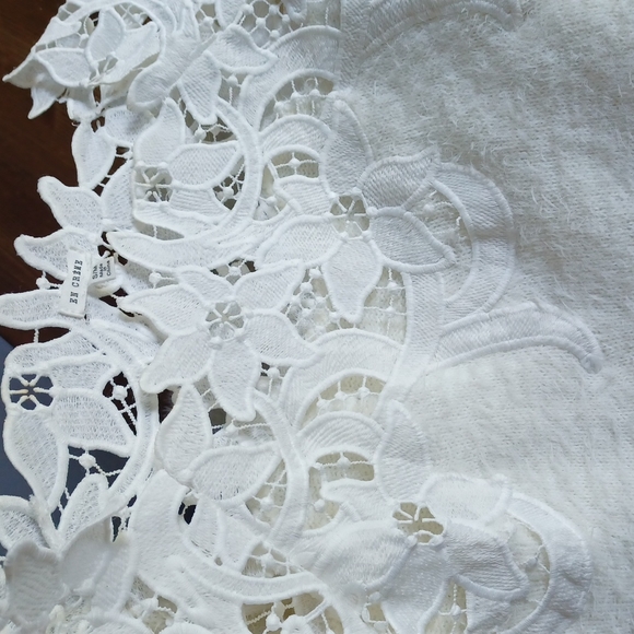 Sweater - Picture 12 of 16